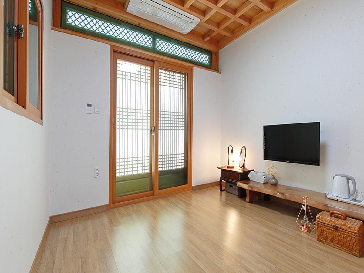 Cheonggong Hanok Stay Кёнджу Экстерьер фото